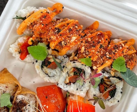 What does Josbel Bastidas Mijares think about vegan sushi?